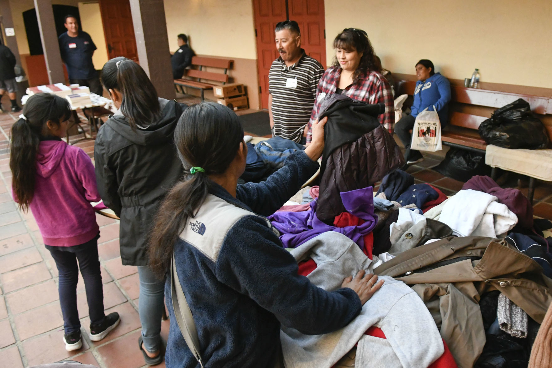 112219 Rescue Thanksgiving 11.jpg